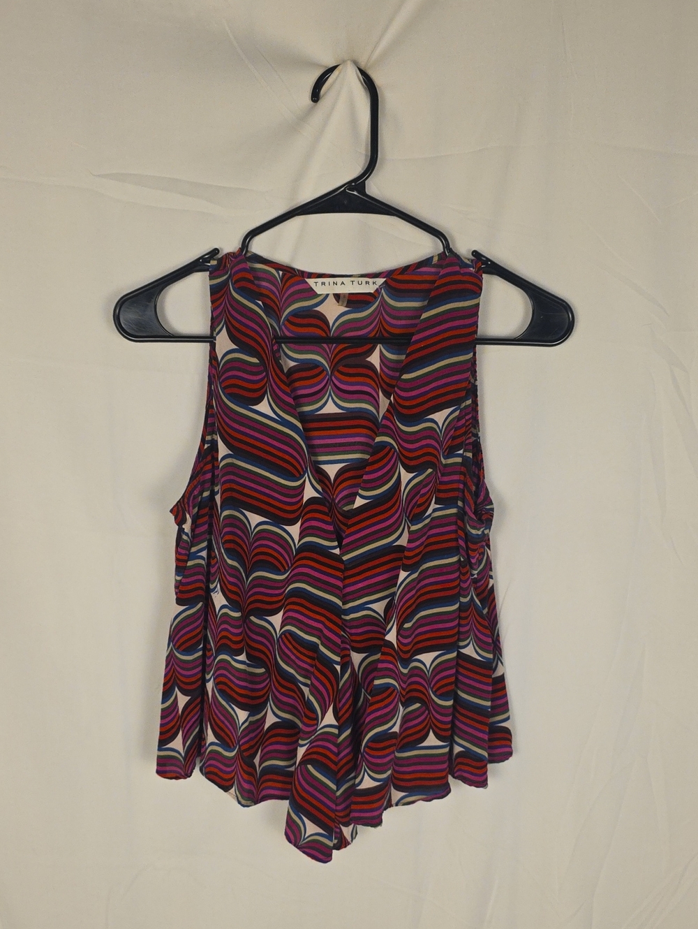 Trina Turk Multicolor Wave-Print Sleeveless Top